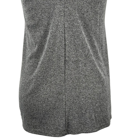 GREEN ENVELOPE LOS ANGELES V-NECK CUT OUTS WOMEN'S‎ TOP - Picture 7 of 9